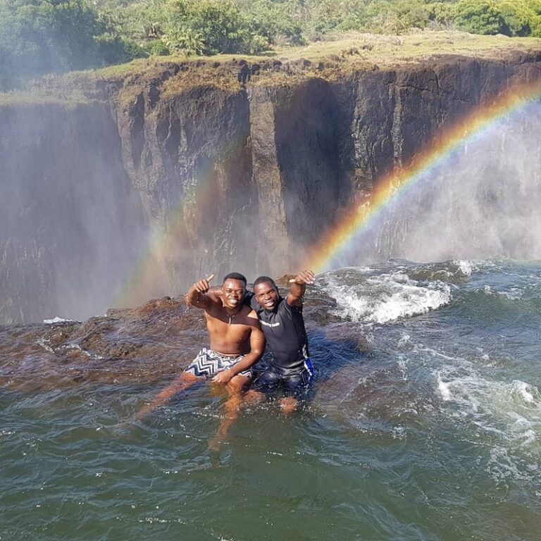 devils pool and lunch